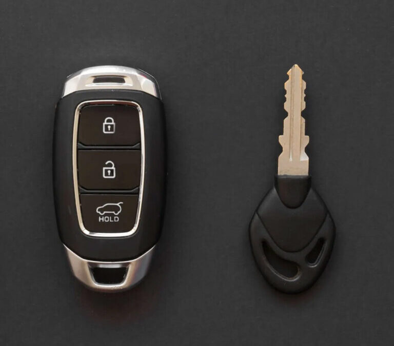 What should you do if the Car key doesn’t function?