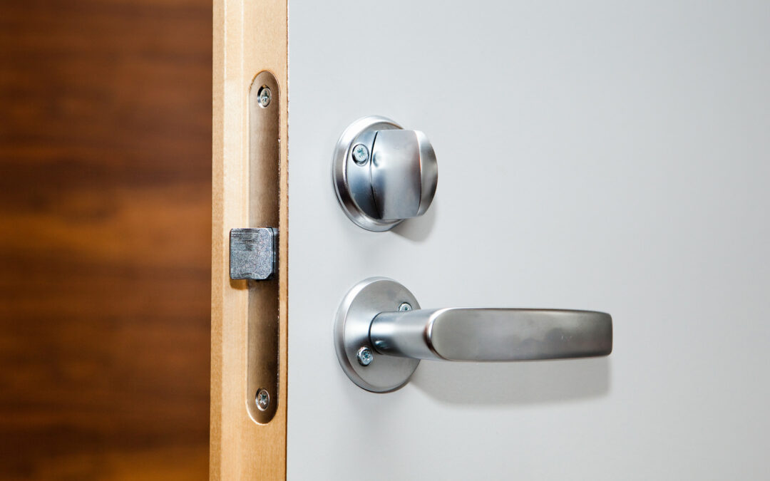 How to Choose the Best Commercial Lock Hardware: A Guide to Finding the Right Fit